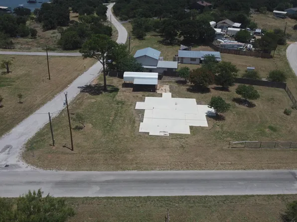 1519 Lakeview Dr, Tow, TX 78672