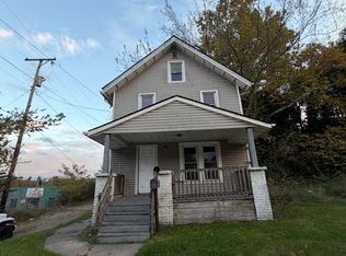 882 Hazel St, Akron, OH 44305