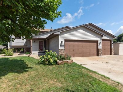 8000 77th St S, Cottage Grove, MN, 55016