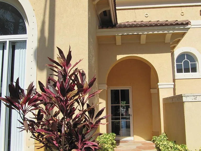 8858 W Flagler St #2 — Photo 4