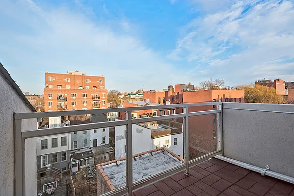 Sold by Berkshire Hathaway HomeServices New York Properties | media 6