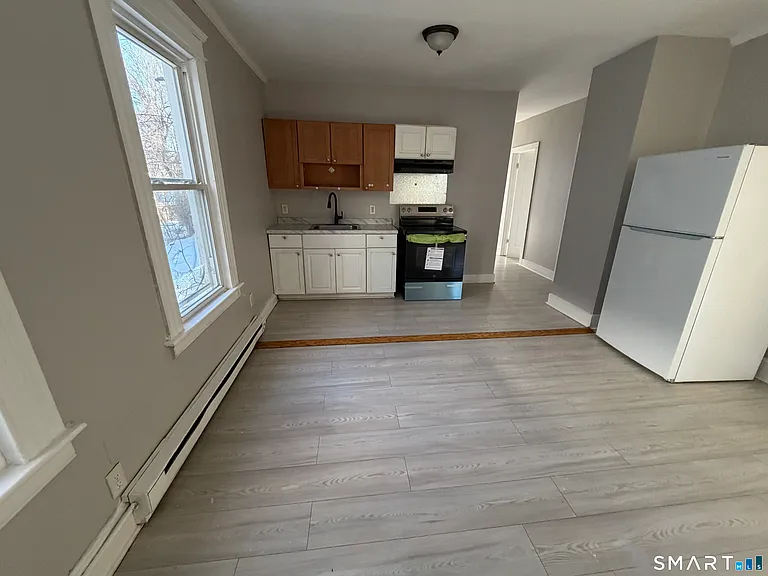 143 Congress Ave #2 — Photo 2