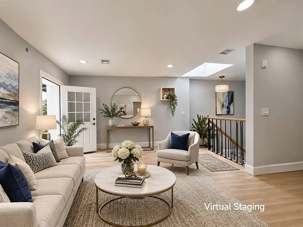 2 bed, 1.0 bath, $3,225 — Photo 1