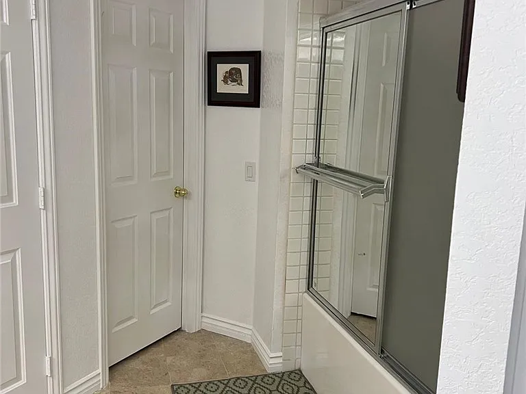 76913 Morocco Rd — Photo 43
