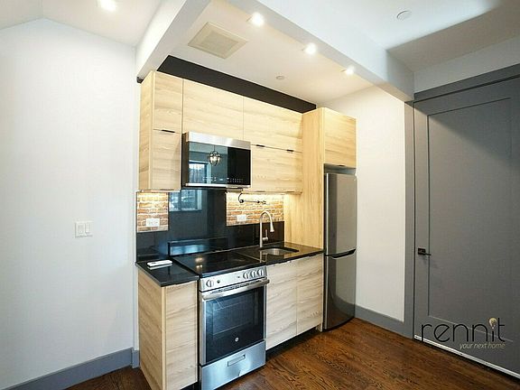 3rd image of 168 Stuyvesant Ave #1R