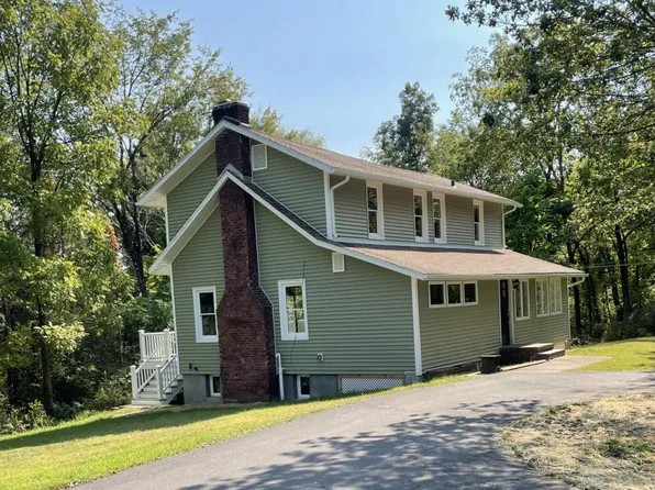 14 Waters (Pvt) Drive, Stone Ridge, NY 12484