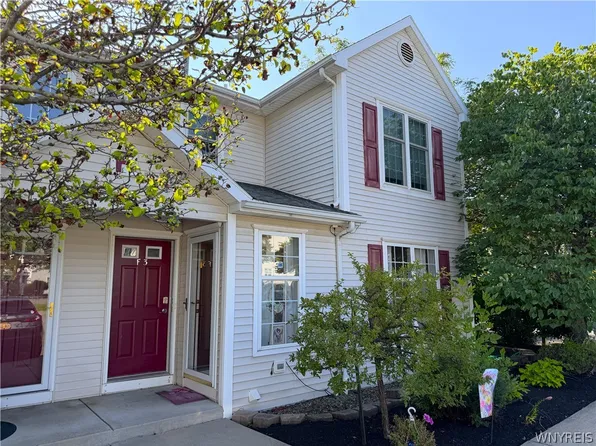 4330 Berkley Pl Unit F1, Hamburg, NY 14075