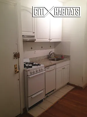 Rented by Citi Habitats | media 34