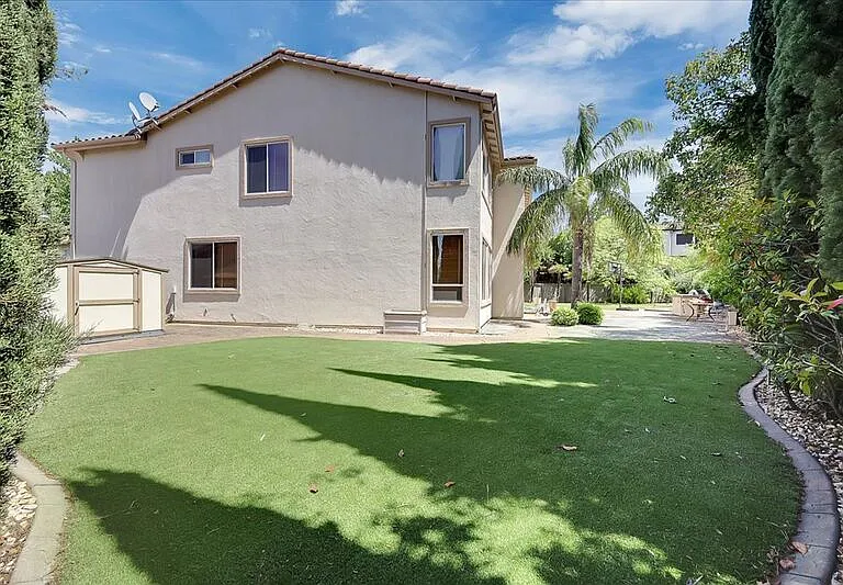 208 Otter Glen Ct — Photo 46