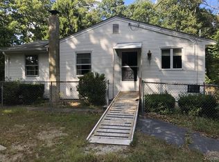 56 Kelton St, Rehoboth, MA 02769