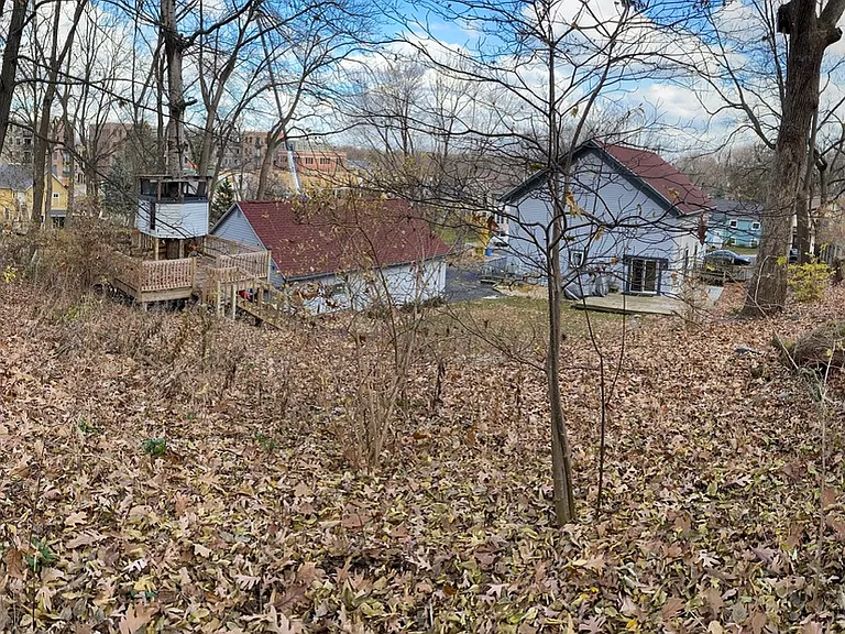1720 Aurora St — Photo 18