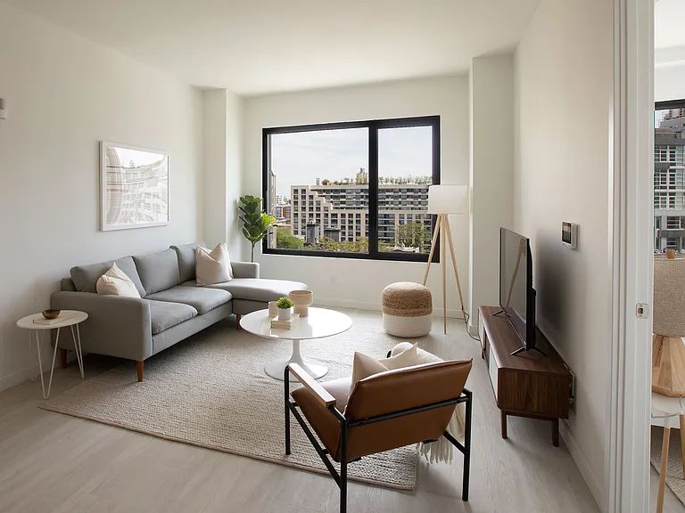 22 Chapel St #15A — Photo 3