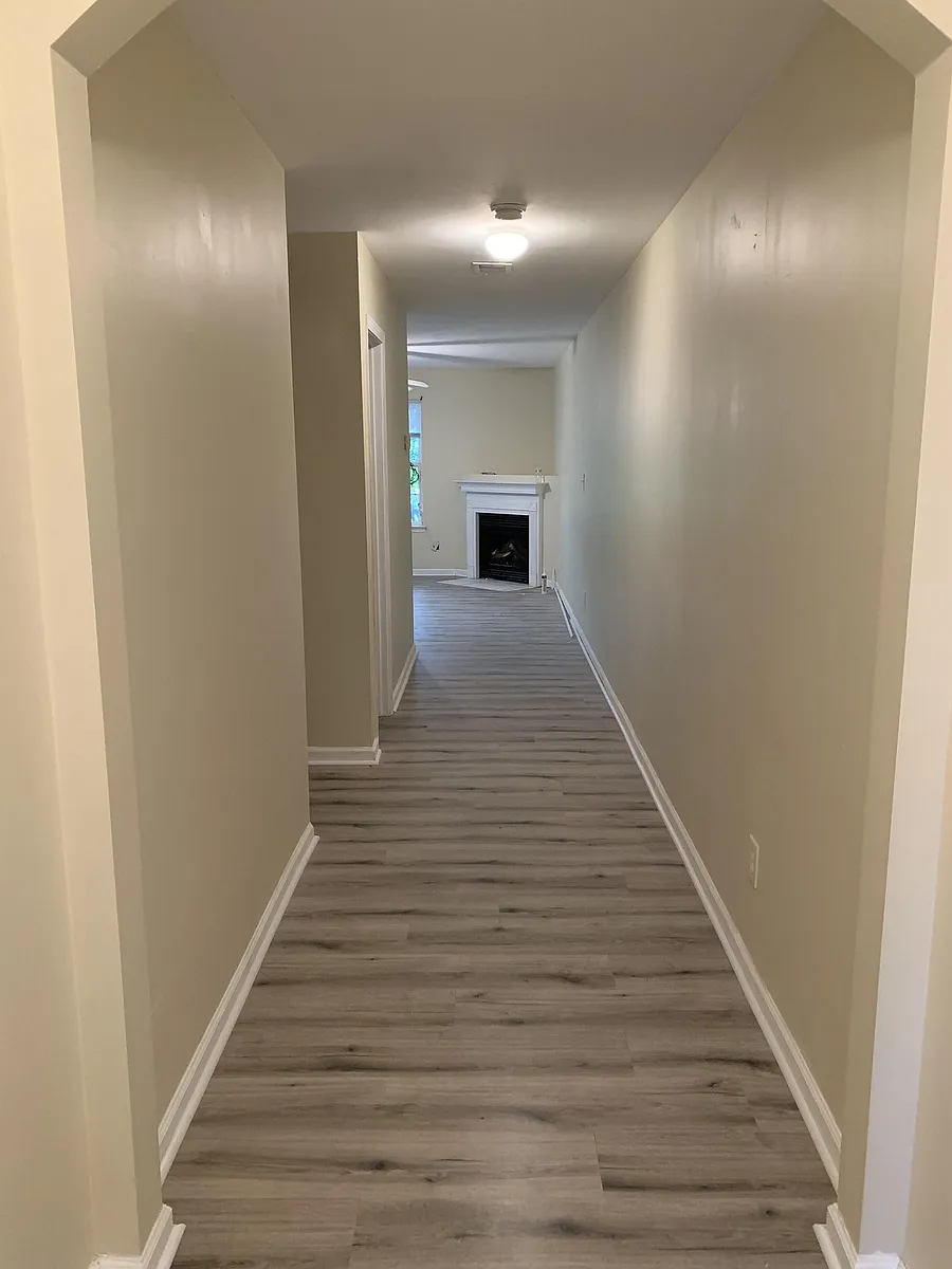 Building Photo - 5185 Hanover St #1