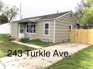 243 S Turkle Ave, Haysville, KS 67060