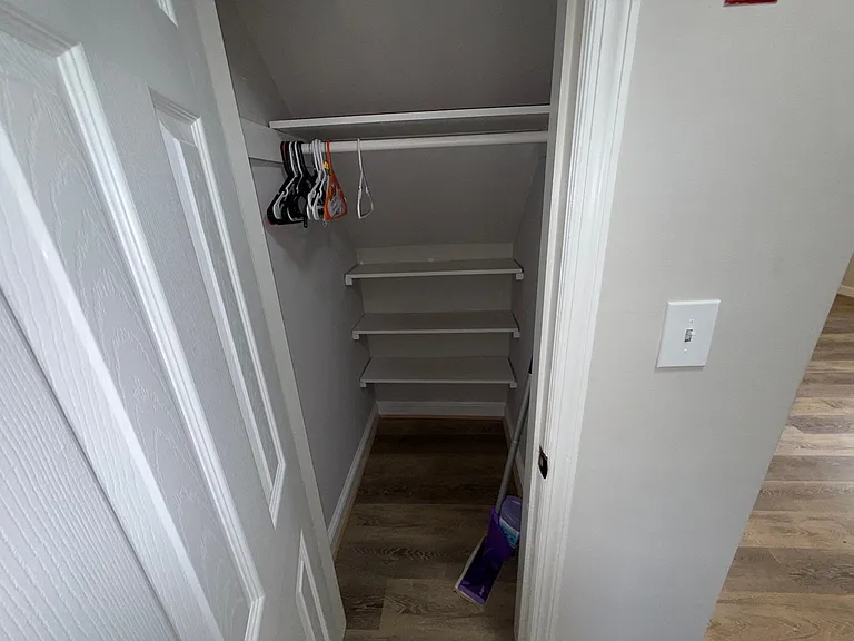 7520 Burgess Ln — Photo 19