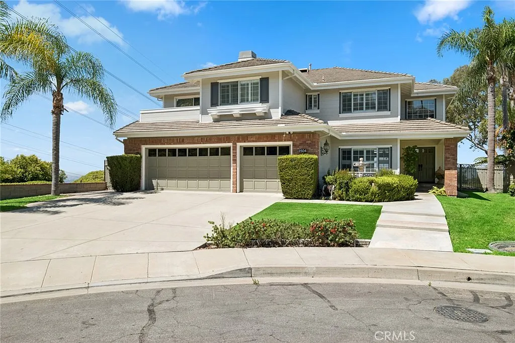 4 bed, 3440 sqft, $7,000 — Photo 3