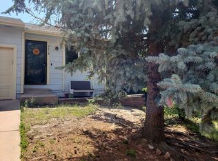 5219 Solar Ridge Dr, Colorado Springs, CO 80917