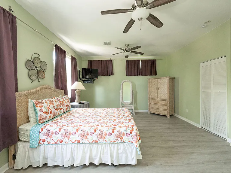 21640 Overseas Hwy — Photo 47