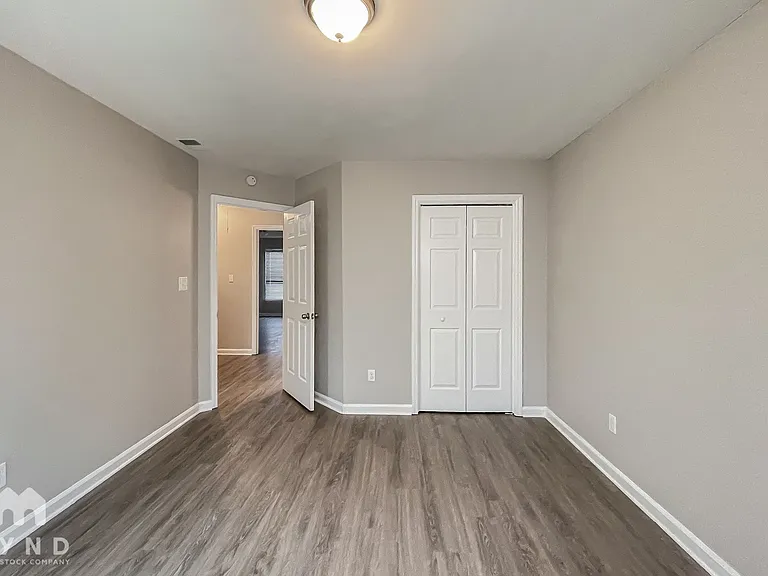 1942 Hobson Ct SW — Photo 12