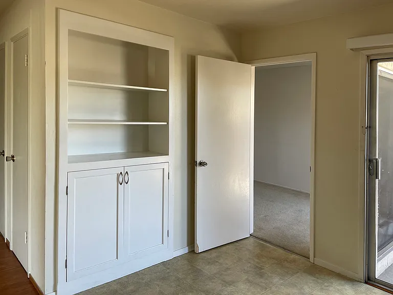 760 Harvard Ave #1 — Photo 4