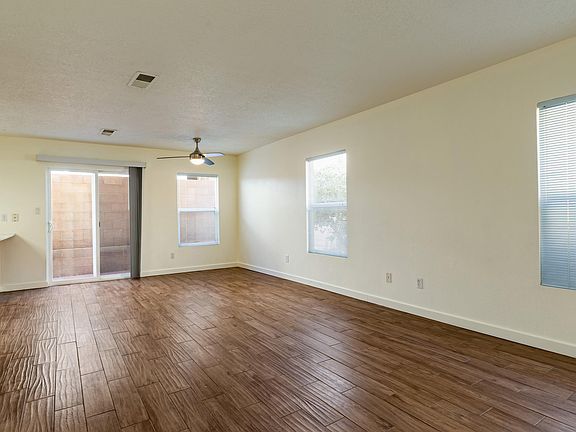 5th image of 12509 Snowmass Way NE