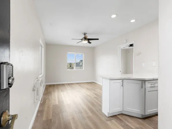 715 Cohasset, 715 Cohasset Ct APT 11, San Diego, CA 92109