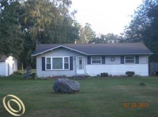1571 W Rolston Rd, Linden, MI 48451