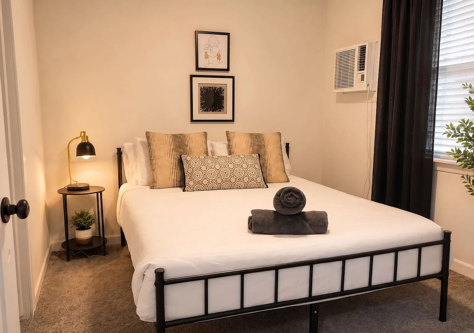 Cozy 2BR Unit 4 | Hot Tub & Fire Pit — Photo 1