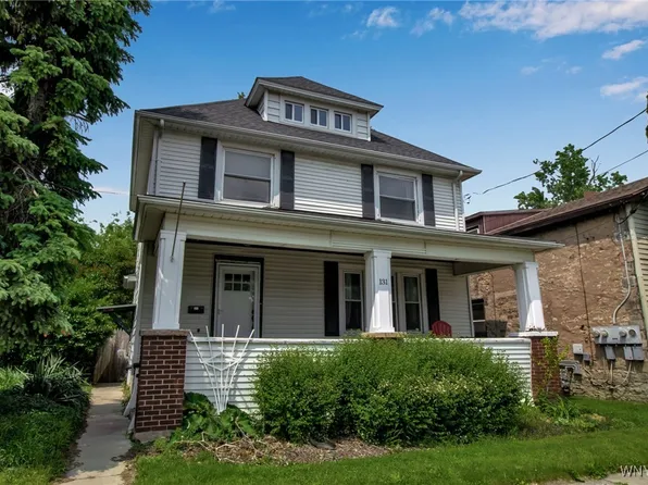 131 Green St, Lockport, NY 14094