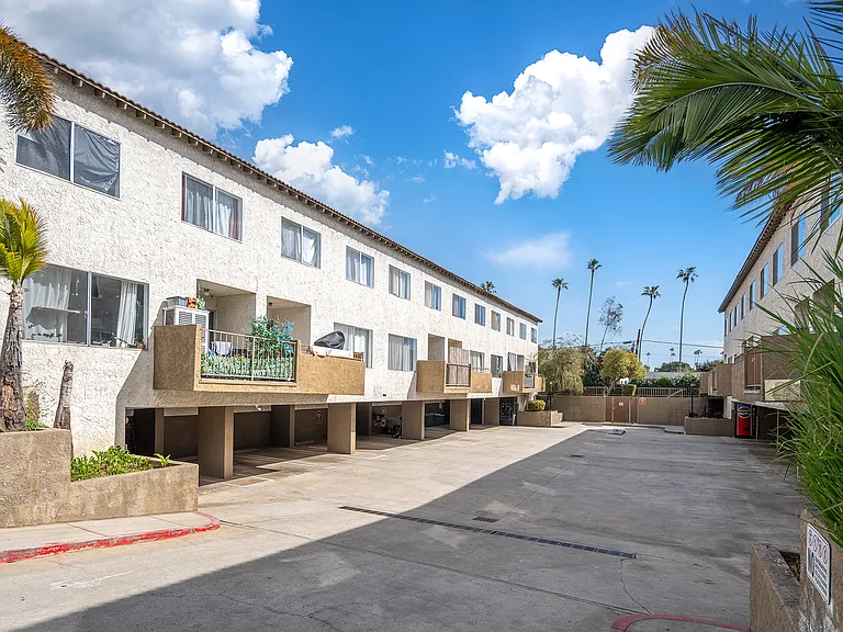 620 N Mar Vista Ave — Photo 12