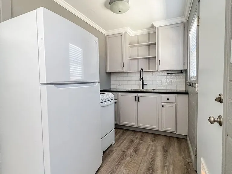 6678 El Rey Ave — Photo 6