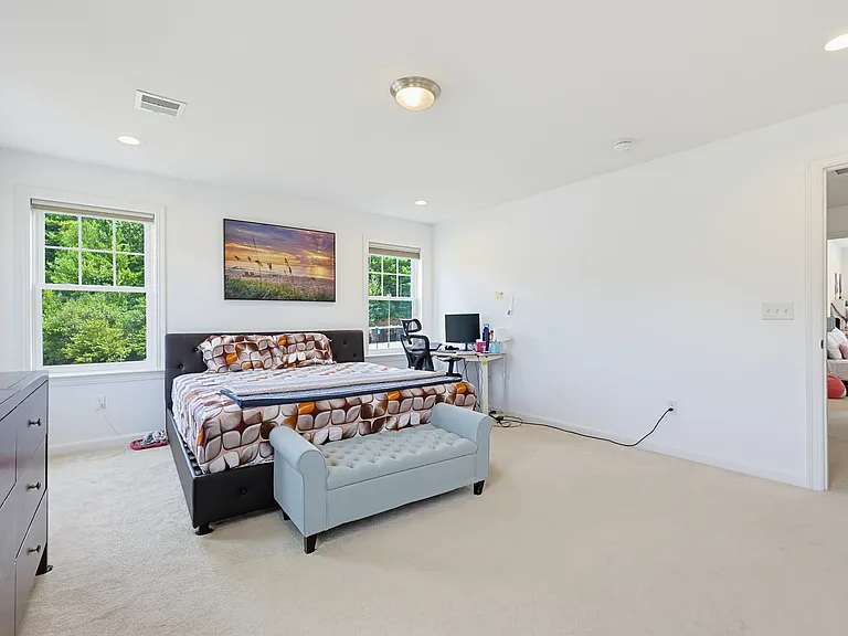 2 Evergreen Dr #1 — Photo 16