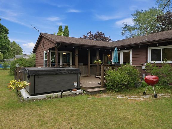4th image of 2830 35th STREET