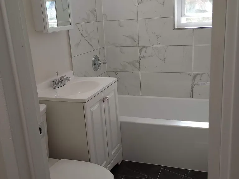 475 Park Ave #A7 — Photo 3