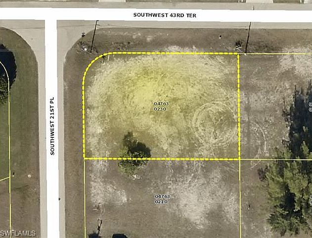 1st image of 4329 SW 21st Pl