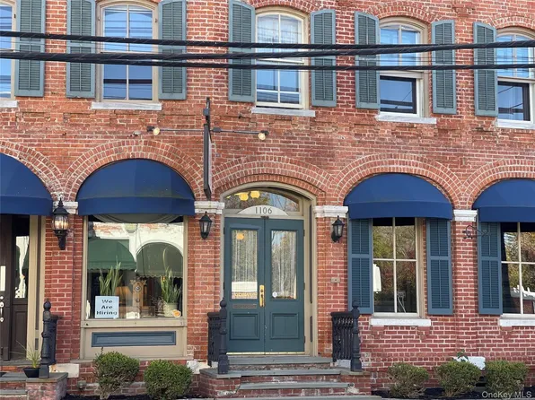 1106 Main St APT 2, Fishkill, NY 12524