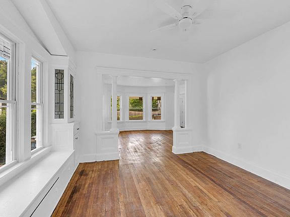 5th image of 9414 Carton Ave #Dn