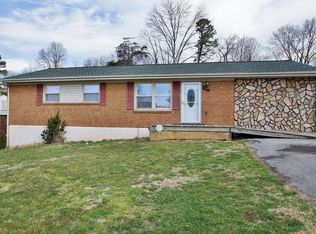 3873 Green Spring Ave NW, Roanoke, VA 24017