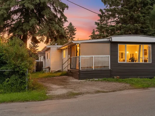 305 Calahoo Rd #124, Spruce Grove, AB T7X 3K9