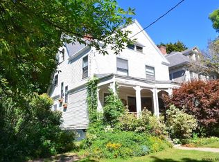 22 Hawthorne Ave, Troy, NY 12180