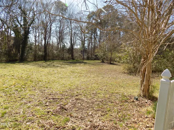 303 King St #11, Louisburg, NC 27549