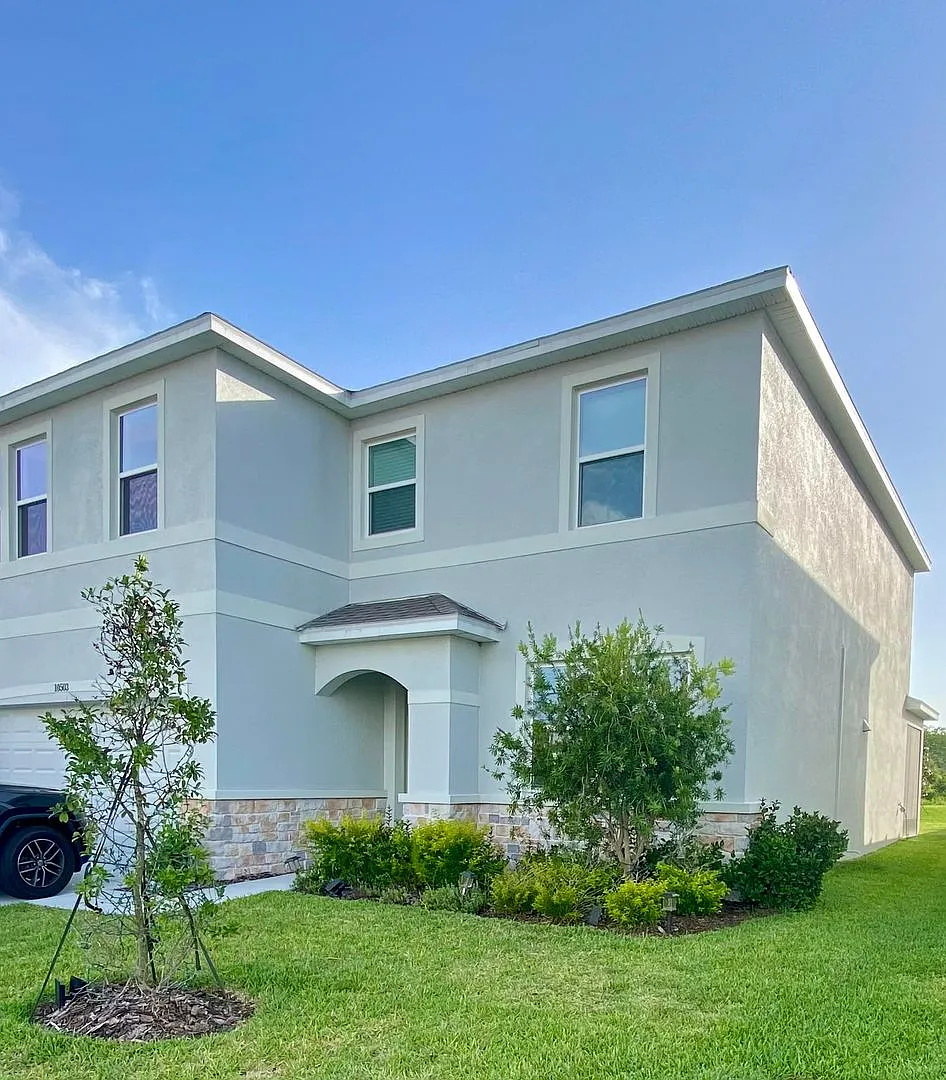 10503 Farm Hill Ave — Photo 1