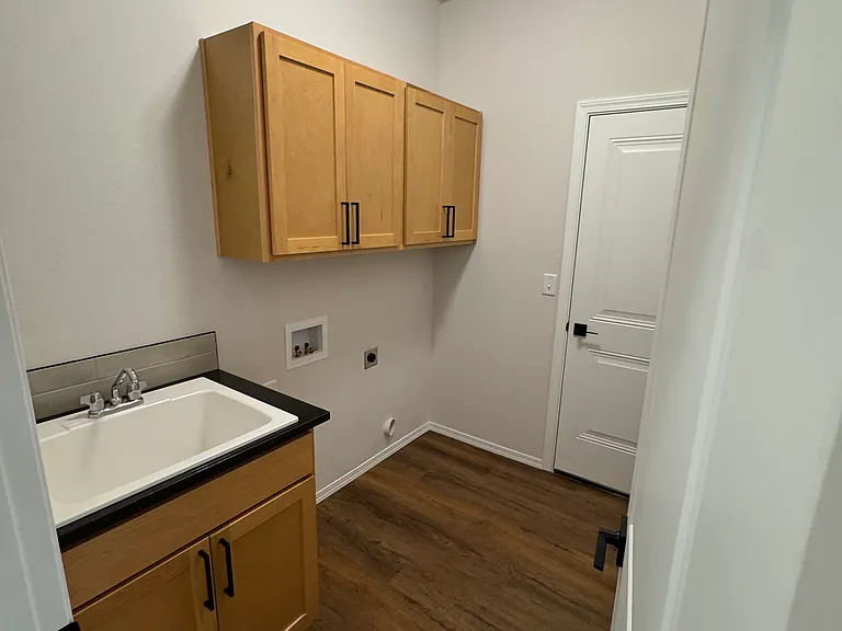 8403 E Rich Ave — Photo 7