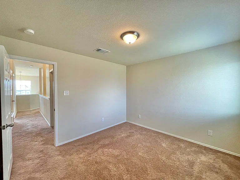 3311 Lorne Dr — Photo 30