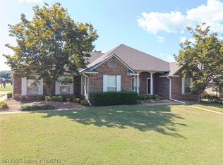 1301 Sylvan Hills Rd, Van Buren, AR 72956