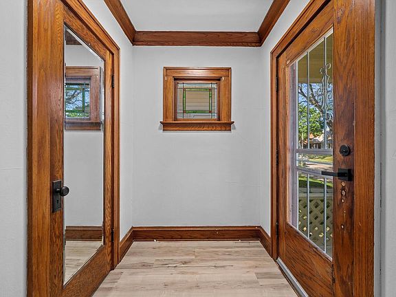 4th image of 5543 N 34th STREET