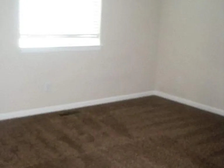510 Harbor View Dr — Photo 15