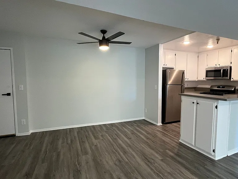 4378 Sepulveda Blvd — Photo 52