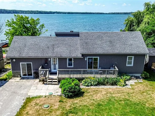 5580 Penetanguishene Rd, Springwater, ON L0L 1P0