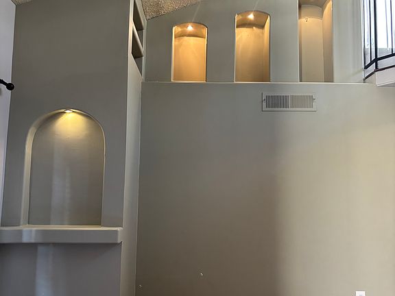 3rd image of 16402 N 38th St #215
